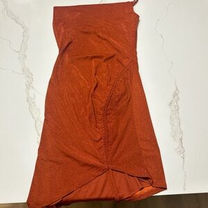 Rust glitter dress
size l never worn